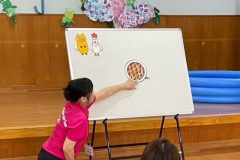 6月25日(水)　キッズルーム「パネルシアター・新聞紙遊び」参加者募集のお知らせ